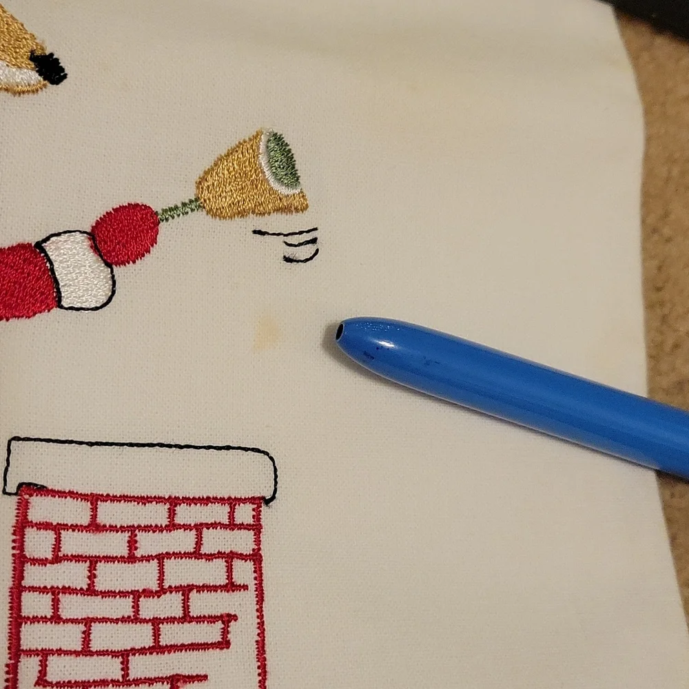 Reindeer on Chimney Hand Towel White with Red Ball Tassels